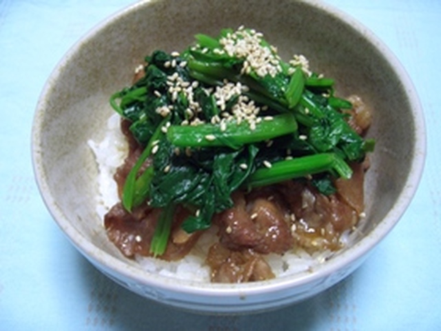 母の味 豚とほうれん草の甘辛丼 レシピ 作り方 By かのんママ クックパッド 簡単おいしいみんなのレシピが354万品