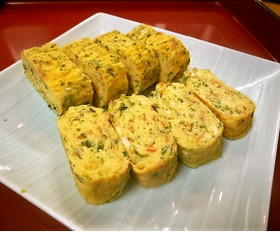 彩りグー☆小エビと青のりの厚焼き卵