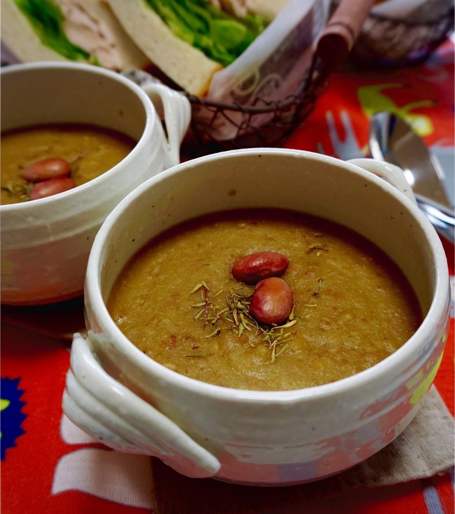 マンゴーと金時豆のスープの画像