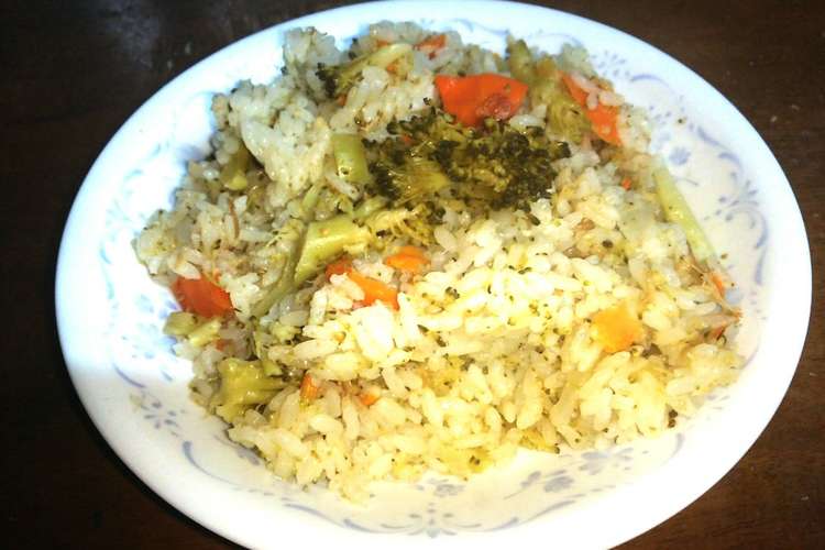 ブロッコリーの炊き込みご飯 レシピ 作り方 By たくまぷーすけ クックパッド