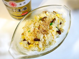 超簡単♪鮭缶とキューちゃんの炒飯