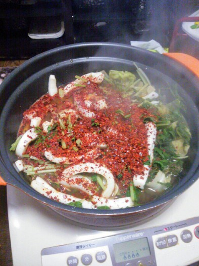 韓国風 激辛イカ鍋の写真