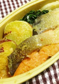銀鮭とお野菜の白味噌＆塩麹焼き（蒸し）