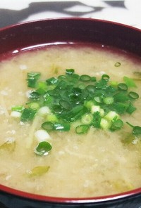 大根&生姜おろし、豆苗、キヌアのお味噌汁