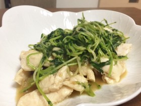 鶏のささみと豆苗炒め