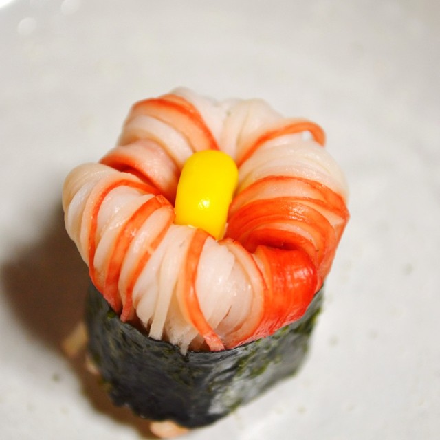 お弁当の隙間に カニカマdeお花 レシピ 作り方 By つちかな クックパッド 簡単おいしいみんなのレシピが365万品 お弁当の隙間に カニカマdeお花 レシピ 作り方 By つちかな クックパッド 簡単おいしいみんなのレシピが365万品