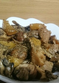 オイルまでおいしい茸と根菜のアヒージョ