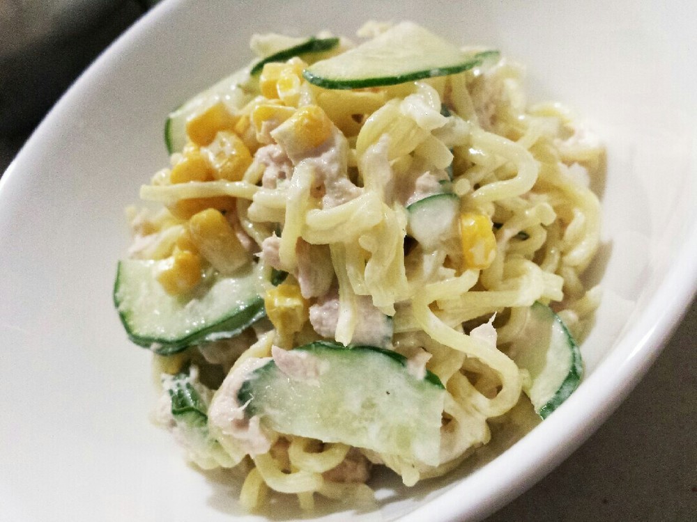 冷凍焼きそば麺がさっぱり!そばサラダ
