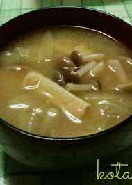 みんなの キノコ汁 レシピが84品 クックパッド
