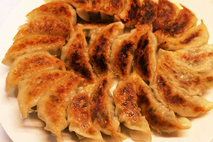 野菜たっぷり 子供大好き餃子 O レシピ 作り方 By わくわく ママさん クックパッド 簡単おいしいみんなのレシピが352万品