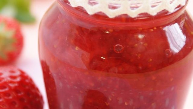初めてさんへ いちごジャム レシピ 作り方 By おりひめママ クックパッド 簡単おいしいみんなのレシピが355万品