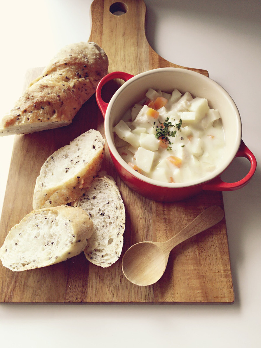 レンチンで。里芋とチキンの食べるスープ。の画像