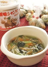 小松菜とえのきの中華スープ玉！生姜風味