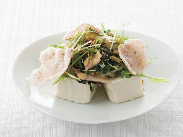 豆腐と塩昆布のサラダ
