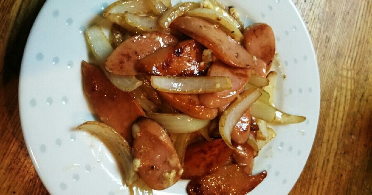 魚肉ソーセージと玉ねぎのマヨ醤油炒め レシピ 作り方 By Kunkun1978 クックパッド 簡単おいしいみんなのレシピが360万品