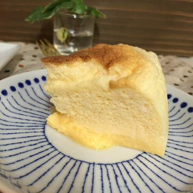 糖質制限MECバターチーズマジックケーキの写真