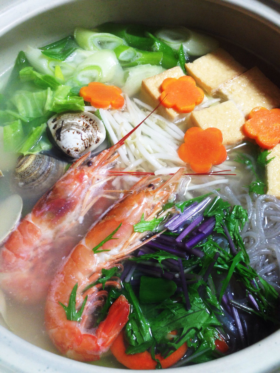 創味シャンタンDXで中華風海鮮鍋の画像
