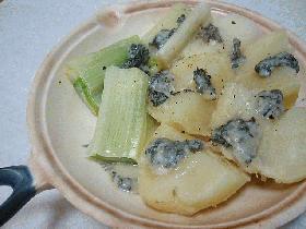 ゴルゴンゾーラの温野菜ソースの画像