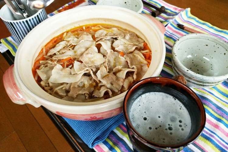 とにかく簡単 人参ともやしの貧乏鍋 レシピ 作り方 By Muuy0 クックパッド 簡単おいしいみんなのレシピが365万品