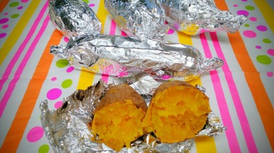 ミニサイズ安納芋で焼き芋～魚焼きグリル～の写真