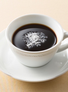 ホットコーヒー with ココナッツ