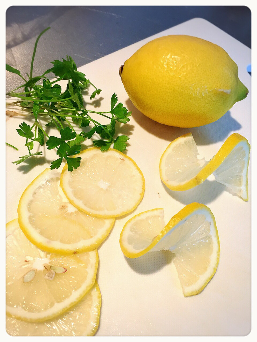 簡単 レモンの飾り切りの画像