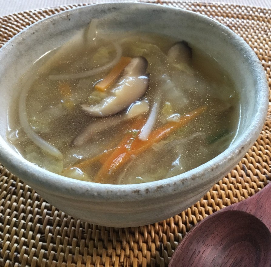 とろ〜りおいしい☆白菜の中華風スープの画像
