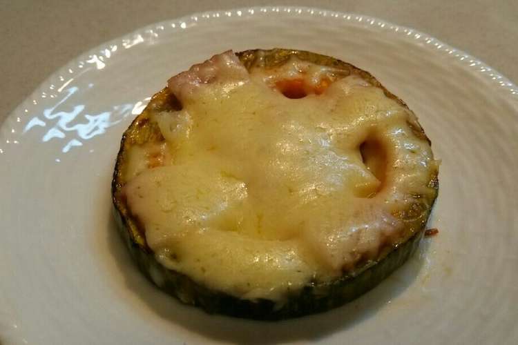 南部一郎くん かぼちゃ のピザ レシピ 作り方 By よーこりんだ クックパッド 簡単おいしいみんなのレシピが364万品