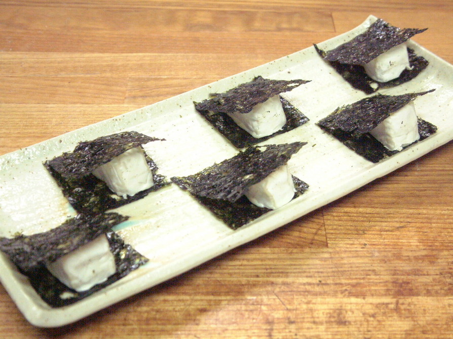 カマンベールチーズと韓国海苔のおつまみの画像