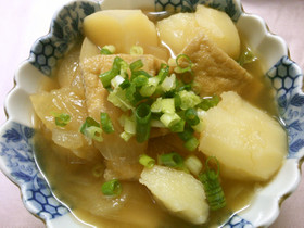 簡単♪じゃが芋と玉ねぎ 油揚げの和風煮!