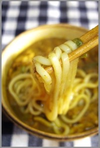 カレー研究会×しるびーの絶品カレーうどん