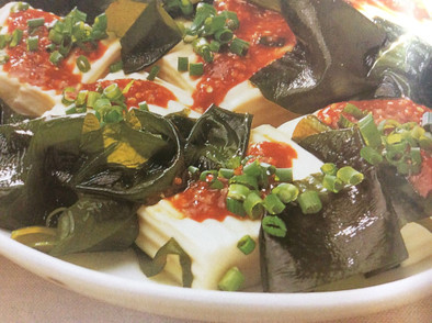 簡単  豆腐とワカメの韓国蒸し♥︎の写真
