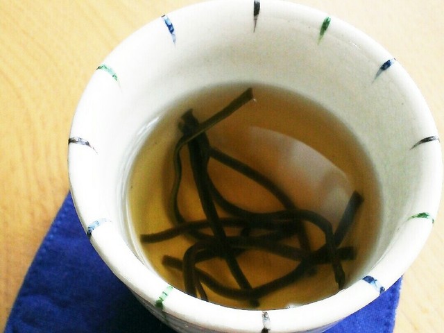 美味しい 塩こんぶ茶 アレンジリメイク レシピ 作り方 By しょうめいさくら クックパッド 簡単おいしいみんなのレシピが354万品 美味しい 塩こんぶ茶 アレンジリメイク レシピ 作り方 By しょうめいさくら クックパッド 簡単おいしいみんなのレシピが354万品