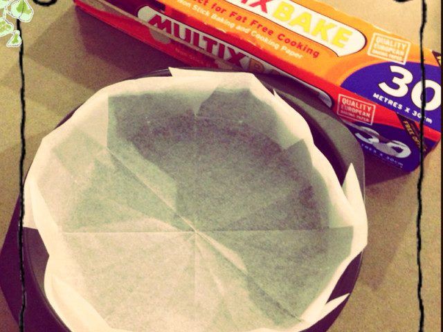 クッキングシートの敷き方 丸型 側面付き レシピ 作り方 By ぼしちゃん クックパッド 簡単おいしいみんなのレシピが350万品