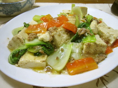 豆腐とひき肉の炒め物の写真