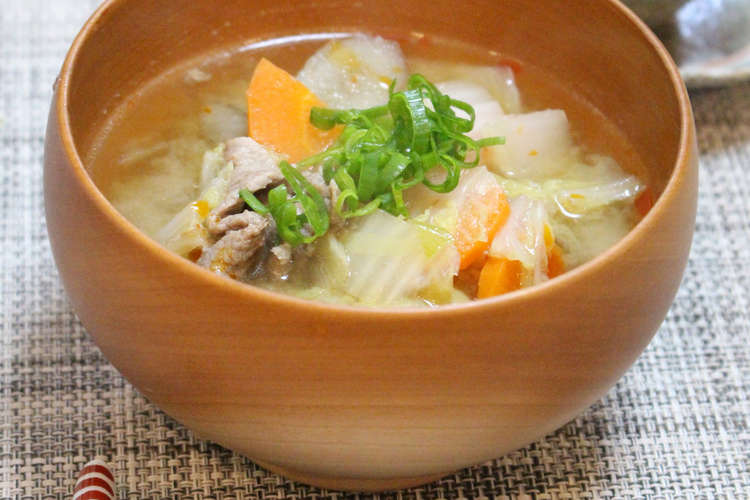 うまみをちょい足し あったか豚汁 レシピ 作り方 By アツカ クックパッド