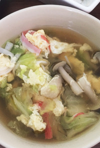 ぱぱっ白菜ときのことカニかまの中華スープ