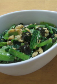 小松菜といり卵の中華風和え物