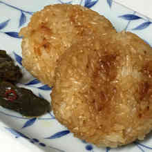 q準備 焼きおにぎりが上手に焼ける 下ごしらえ 裏ワザ クックパッドニュース q準備 焼きおにぎりが上手に焼ける 下ごしらえ 裏ワザ クックパッドニュース
