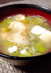 お麩☆といろんな野菜の和×中華スープ