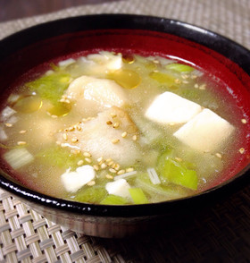 お麩☆といろんな野菜の和×中華スープ
