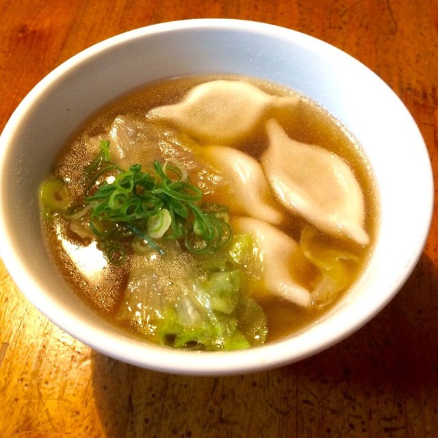 創味シャンタンdxでレタス餃子スープ レシピ 作り方 By うまかっぺ クックパッド 簡単おいしいみんなのレシピが366万品