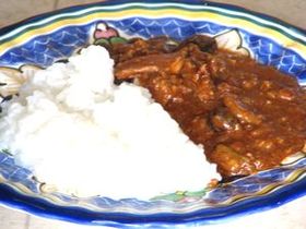 簡単メキシコのモレのカレーライス風