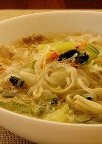 しらたきの東南アジア風スープ