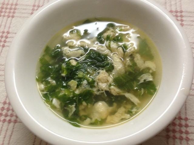 セロリの葉と玉子のコンソメスープ レシピ 作り方 By ゆすひと クックパッド 簡単おいしいみんなのレシピが360万品 セロリの葉と玉子のコンソメスープ レシピ 作り方 By ゆすひと クックパッド 簡単おいしいみんなのレシピが360万品