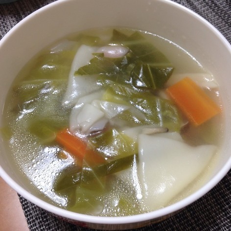 餃子の皮と創味シャンタンで簡単中華スープ