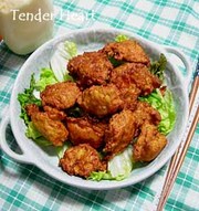 カレー風味のチキンナゲットの写真