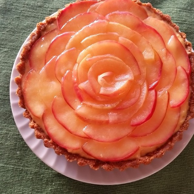 ロータスビスケットで 焼かない林檎タルト レシピ 作り方 By まんたんパワー クックパッド 簡単おいしいみんなのレシピが378万品