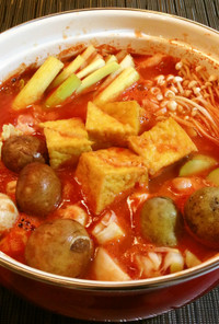 ピリ辛☆味噌トマト鍋