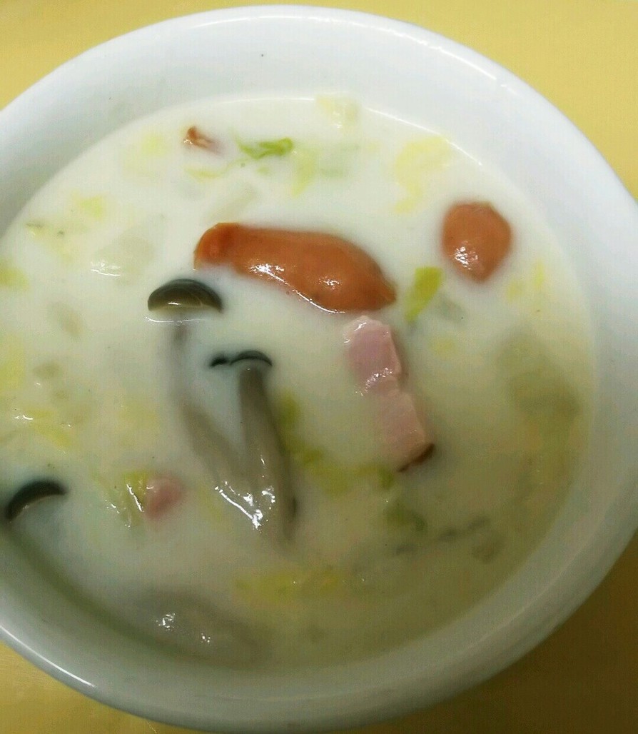 ベーコンと白菜のクリーム煮の画像